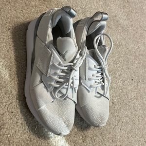 All white puma shoes